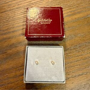 Grebitis & Sons Real Pearl Stud Earrings Gold Petite Feminine